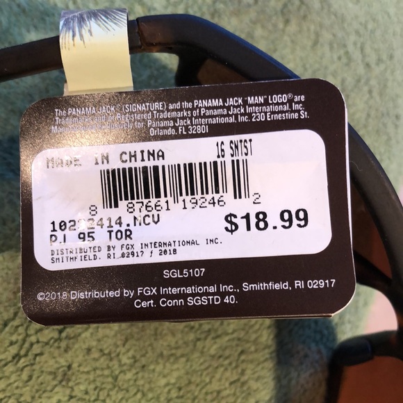 - Sunglasses 🕶️ (Panama Jack) - Picture 6 of 7